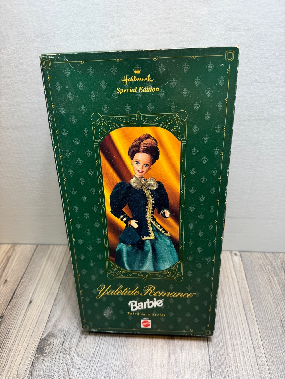 Vintage 1996 Barbie Hallmark Special Edition Yuletide Romance™ Holiday Barbie